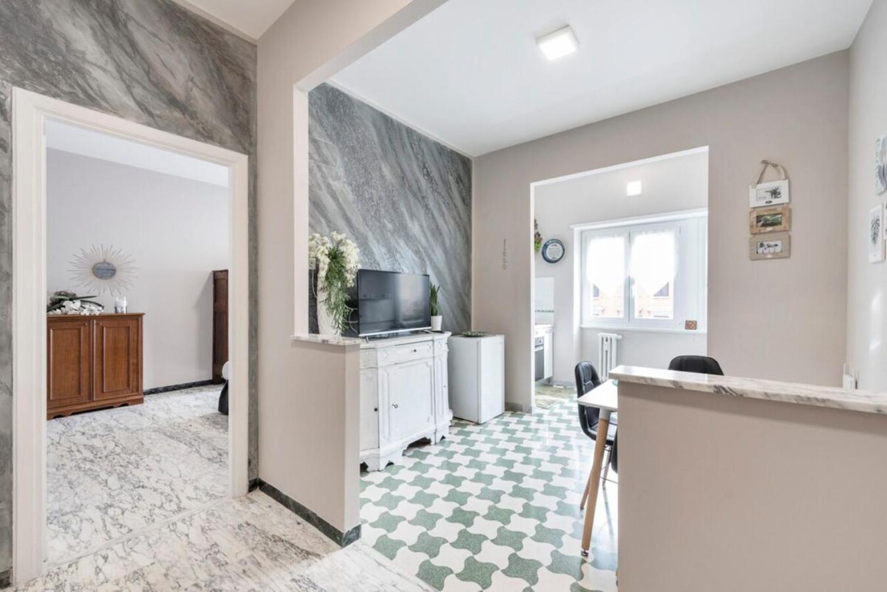 Regina Luxury Flat Lejlighed Rom Eksteriør billede